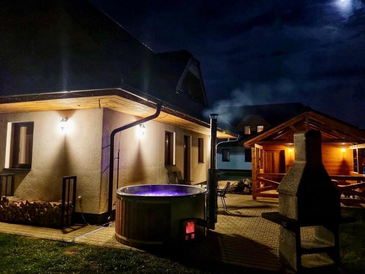 Vila Svistovka Stara Lesna Bagian luar foto